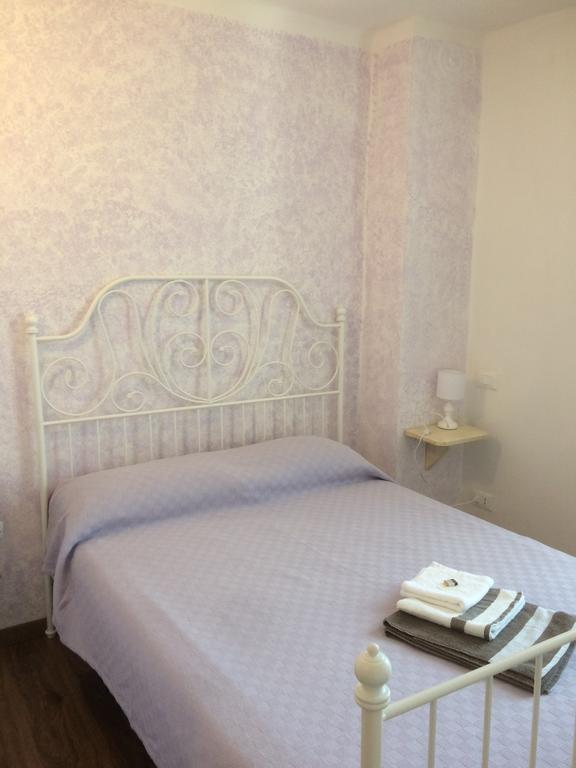 トリオーラ La Stregatta Bed & Breakfast エクステリア 写真
