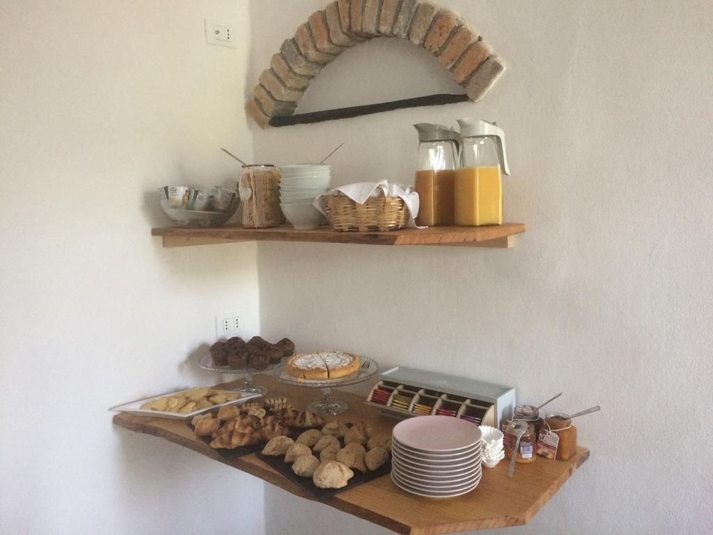 トリオーラ La Stregatta Bed & Breakfast エクステリア 写真